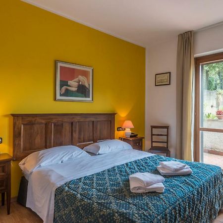 Hotel Le Rocce 마지오네 외부 사진