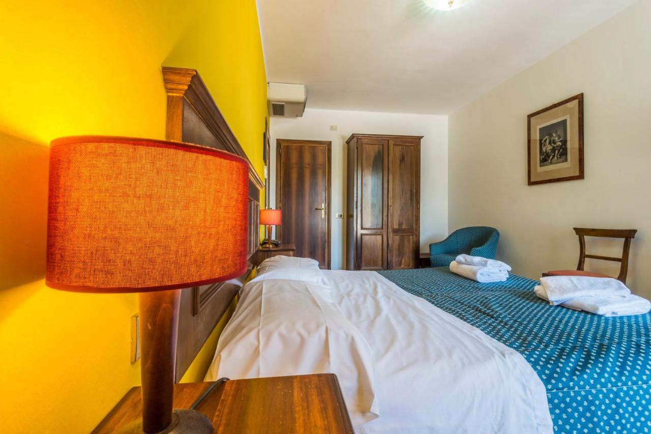 Hotel Le Rocce 마지오네 외부 사진