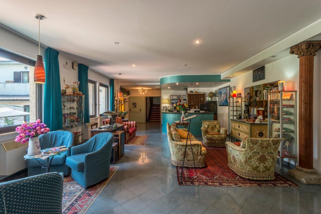 Hotel Le Rocce 마지오네 외부 사진